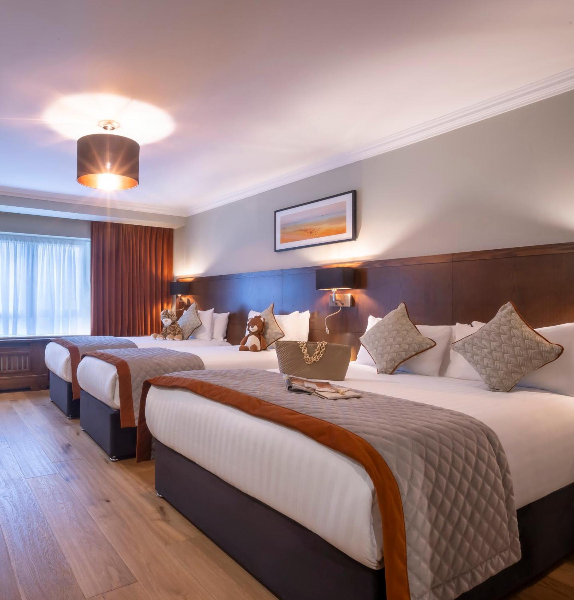 Glenroyal Hotel เมย์นูท ภายนอก รูปภาพ